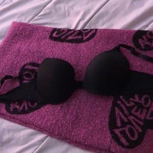 Black bra with bow in front